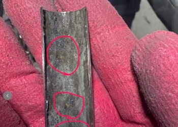 请问各位专家，图中腐蚀漏水属于什么类型的腐蚀